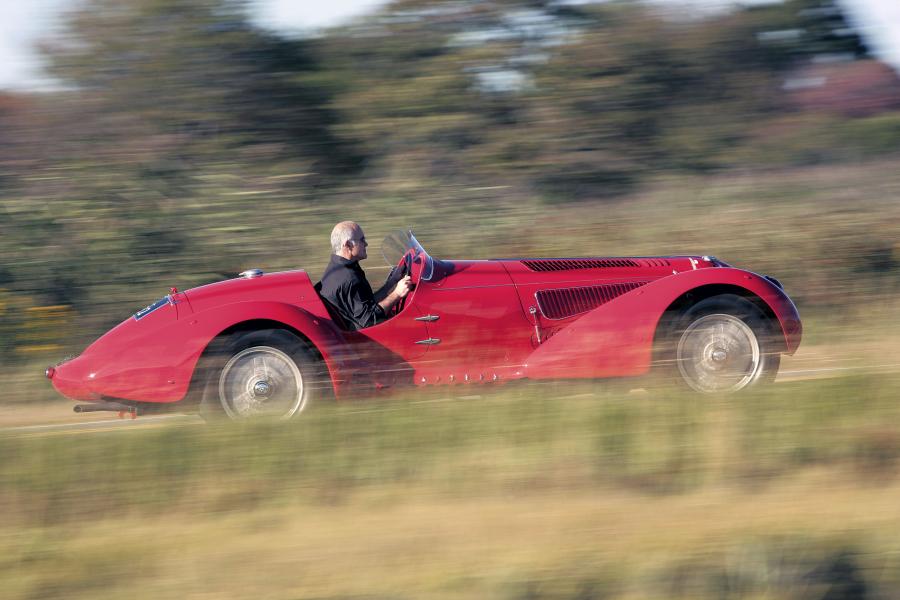  Alfa Romeo 8C 2900 Mille Miglia Spider 1938 года  (фото 4 из 11)